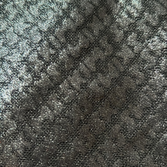 SKIMS Logo Mesh Foil Legging Onyx size L NWT - Picture 6 of 10